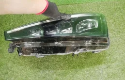 Фара левая для Skoda Rapid 2020 года на фотографиях