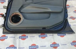 Дверь передняя правая для Nissan Almera Classic на фотографиях