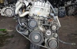 Двигатель для Nissan Primera 2006 года на фотографиях