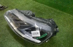 Фара левая для Skoda Rapid 2019 года на фотографиях