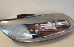 Фара правая для Audi Q7 на фотографиях