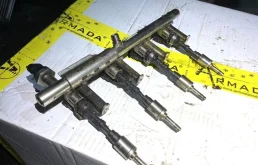 Форсунка топливная (CJ5G9F593AA) для Volvo S60 FS II 2010-2013