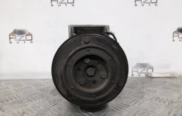 Компрессор кондиционера для Volvo XC90 2005 года на фотографиях