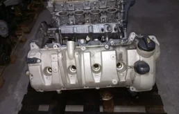 Двигатель без навесного для Porsche Cayenne 2014 года на фотографиях