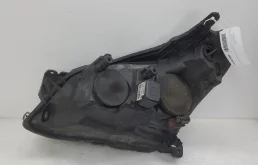 Фара правая для Opel Astra 2007 года на фотографиях