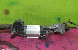 Рулевая рейка для Volkswagen Jetta 2008 года на фотографиях