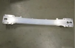 Бампер для Volvo XC70 2015 года на фотографиях