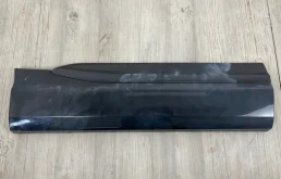 Стекло двери заднее правое для Audi Q7 на фотографиях