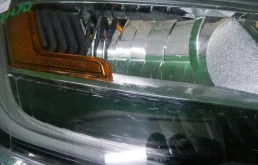 Фара правая для Ford Explorer на фотографиях