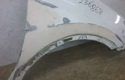 Крыло правое для Toyota RAV4 2018 года на фотографиях