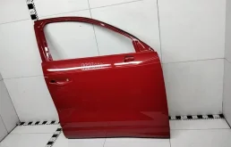 Двери для Audi Q3 2018 года на фотографиях