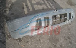 Бампер для Honda CR-V 1998 года на фотографиях
