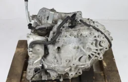 Вариатор для Nissan Serena 2010 года на фотографиях