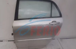 Дверь задняя левая для Toyota Corolla 2002 года на фотографиях