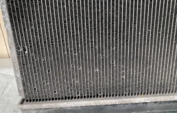 Радиатор охлаждения ДВС для Honda Civic 2010 года на фотографиях