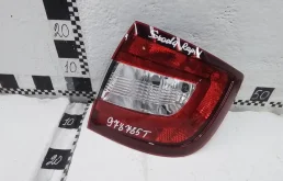 Фонарь правый для Skoda Rapid 2019 года на фотографиях