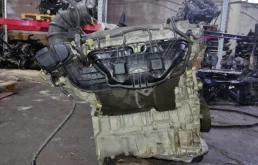 Двигатель без навесного для Toyota Alphard 2009 года на фотографиях