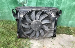 Диффузор вентилятора для Mercedes-Benz GL class на фотографиях