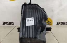 Корпус воздушного фильтра для Suzuki Grand Vitara на фотографиях