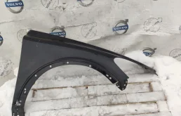Крыло правое для Volvo C30 на фотографиях
