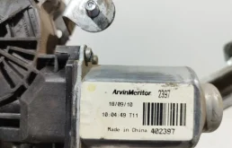 Мотор стеклоподъемника передний левый для Hyundai Solaris на фотографиях