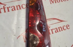 правый задний фонарь (26550-9U000) для Nissan Note E11 2005-2012