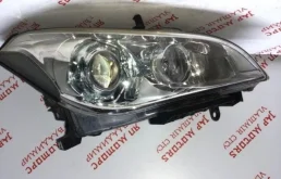 Фары для Nissan Fuga на фотографиях