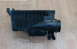 Корпус воздушного фильтра (нижняя часть) для Hyundai Solaris на фотографиях