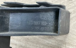 Усилитель переднего бампера для Audi Q7 2013 года на фотографиях