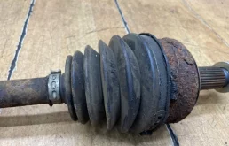 Привод передний правый для Honda Accord 2005 года на фотографиях