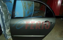 Дверь задняя левая для Toyota Corolla 2002 года на фотографиях