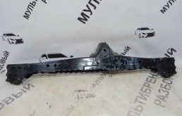 Подрамник двигателя для Toyota Corolla 2011 года на фотографиях