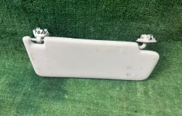 Козырек солнцезащитный левый для Skoda Rapid 2012 года на фотографиях