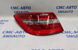 задний левый фонарь на крыле (A2078200164) для Mercedes-Benz E class C207 2009-2017