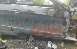 Дверь передняя правая для Mercedes-Benz E class на фотографиях