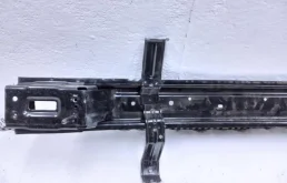 Усилитель заднего бампера для Hyundai Solaris 2014 года на фотографиях