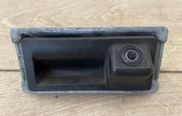 Камера заднего вида для Volkswagen Touareg на фотографиях