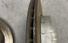 Диски тормозные задние (комплект) для BMW 5er на фотографиях