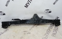 Подрамник двигателя для Toyota Corolla на фотографиях