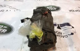 Компрессор кондиционера для Jaguar XF 2013 года на фотографиях