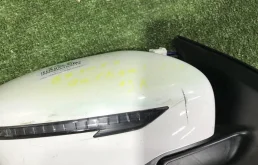 Зеркало боковое правое для Nissan Qashqai 2017 года на фотографиях