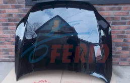 Капот для Audi Q7 2012 года на фотографиях