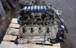 Двигатель для Toyota Land Cruiser на фотографиях