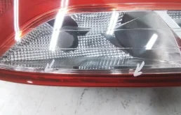 Фонарь внешний левый для Hyundai Solaris 2015 года на фотографиях