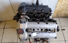 Двигатель для Jaguar XF 2010 года на фотографиях