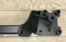 Фаркоп для Volkswagen Touareg 2024 года на фотографиях