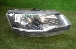 Фары для Skoda Rapid 2013 года на фотографиях