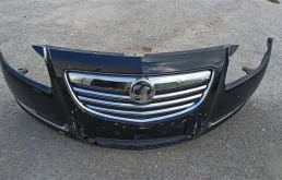 Усилитель переднего бампера для Opel Insignia на фотографиях