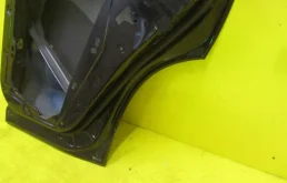 Накладка на дверь задняя правая для BMW X3 2019 года на фотографиях