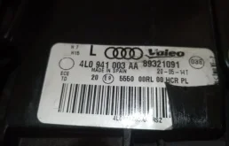 Фара ксенон левая для Audi Q7 на фотографиях